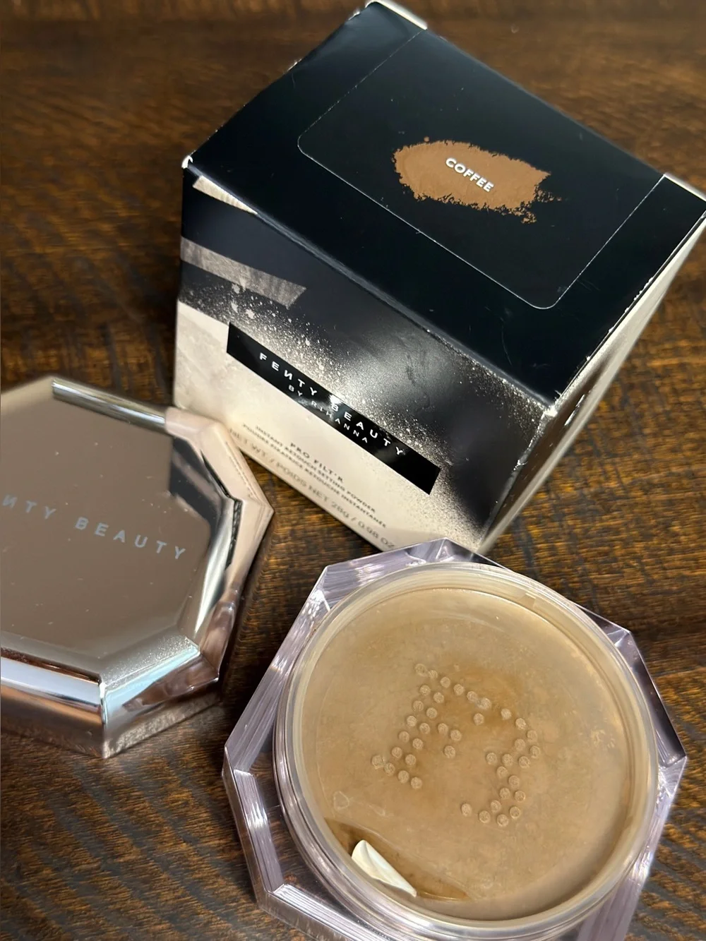 Fenty Beauty lightweight setting